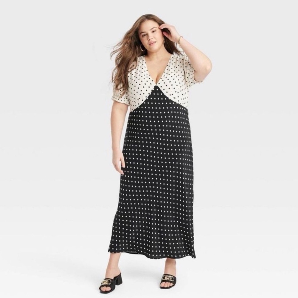 A New Day Women's Crepe Puff Short Sleeve
Midi Dress Black and White Polka Dot